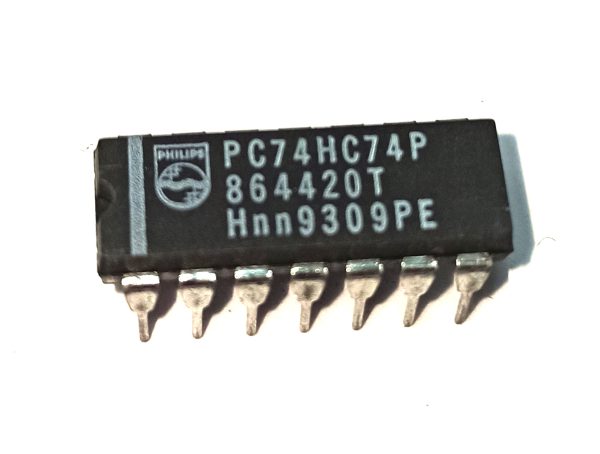 آی سی مدل PC74HC74P