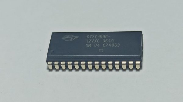 آی سی مدل CY7C199C-12VXC